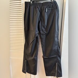 Unisex Alo water resistant track pants Sz Large